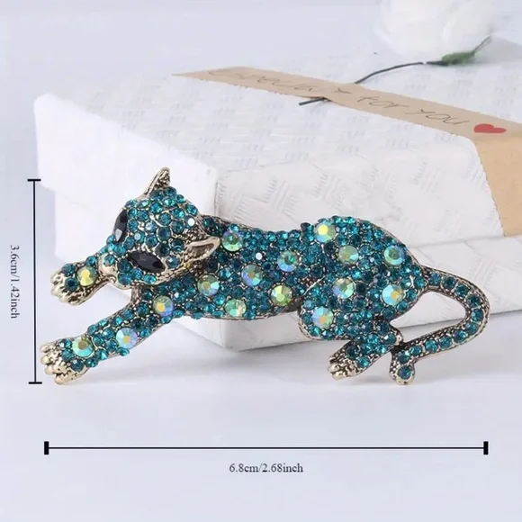 NEW Vintage Leopard Brooch 💚 Emerald & Gold Rhinestone Pin. Panther Brooch 🐆 - Picture 5 of 6